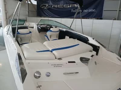Regal 2200 3