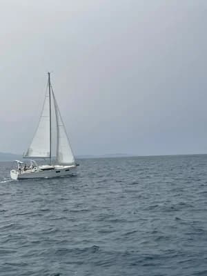 Bénéteau Oceanis 35.1 5