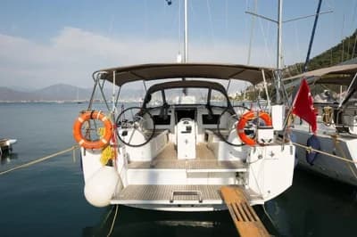 Jeanneau Sun Odyssey 410 2