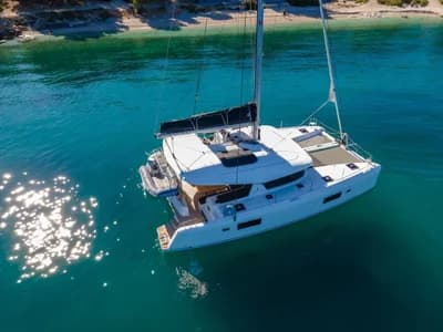 Lagoon 42 4