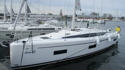 Bavaria C42 2