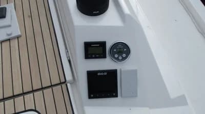 Bavaria C42 3