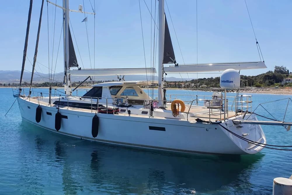 2014 Amel 64