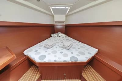 2016 Hanse 415 5