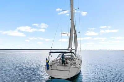 2022 Hallberg-Rassy 400 3