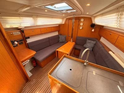 2016 Bavaria Cruiser 33 3