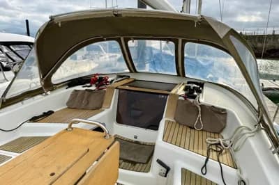 2011 Jeanneau Sun Odyssey 42 DS 3