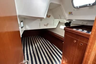 2002 Beneteau Oceanis Clipper 393 3