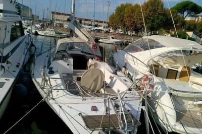 1990 Jeanneau Sun Shine 38 3