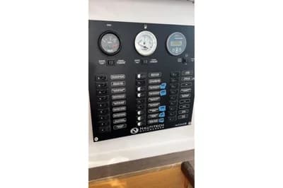 2015 Nautitech 40 Open 3