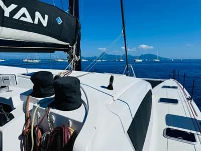 2022 Outremer 5X 4