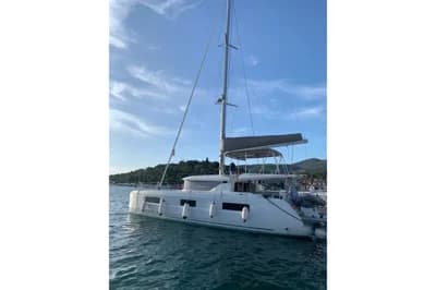 2020 Lagoon 46 2