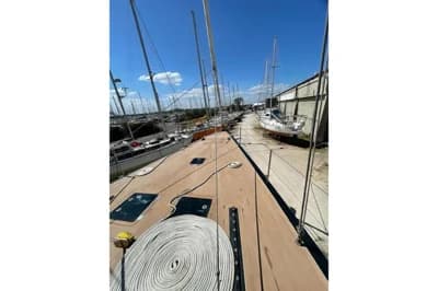 2003 Maxi Dolphin 65 4