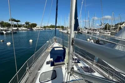 2006 Beneteau Oceanis Clipper 423 3