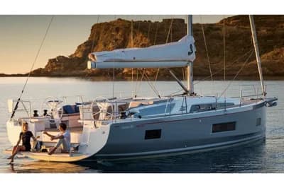 2026 Beneteau Oceanis 47 5