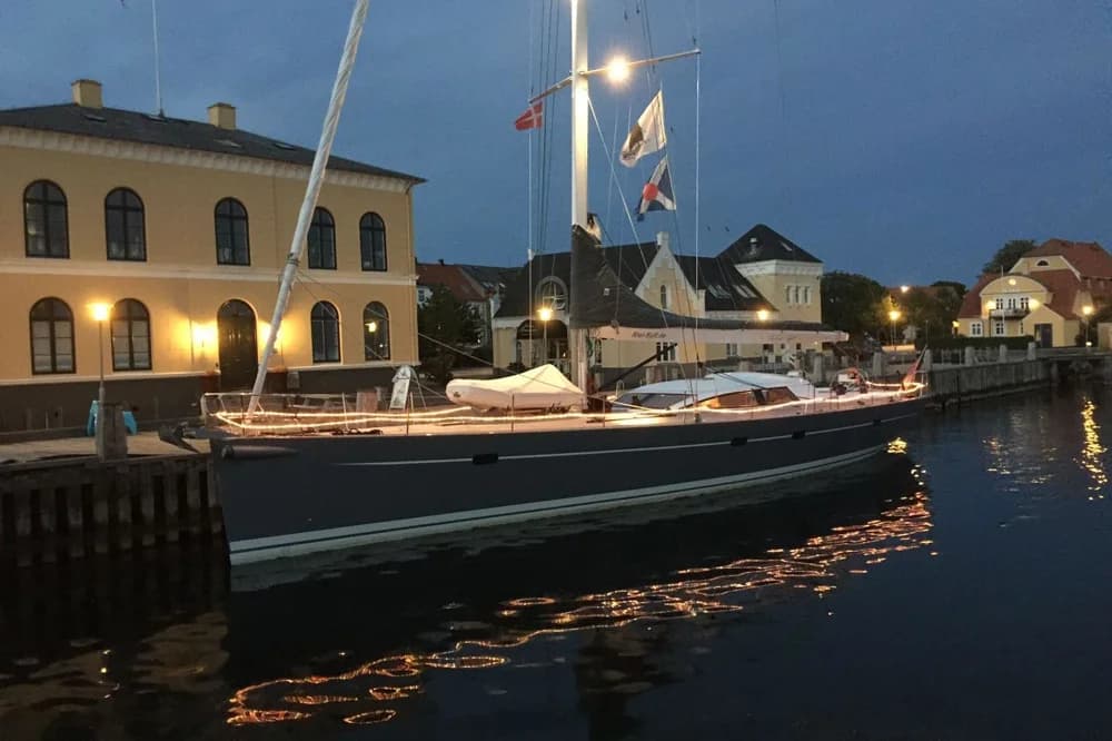 2001 Grand Soleil 70 - Felci Yachts