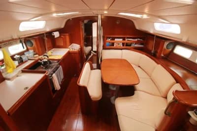 1998 Beneteau Oceanis Clipper 411 5