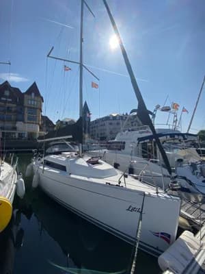 2010 Hanse HANSE 320 2