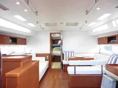 2013 Beneteau Oceanis 55 3