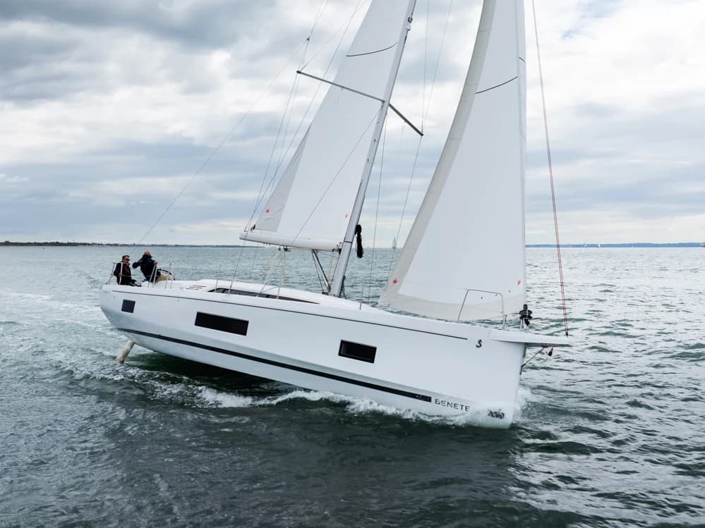 2026 Beneteau Oceanis 47