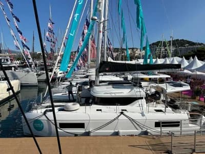 2025 Lagoon 43 2