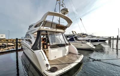 Princess 42 Flybridge 3