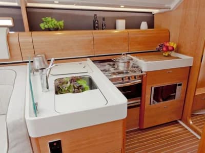 2026 Dehler 46SQ 3