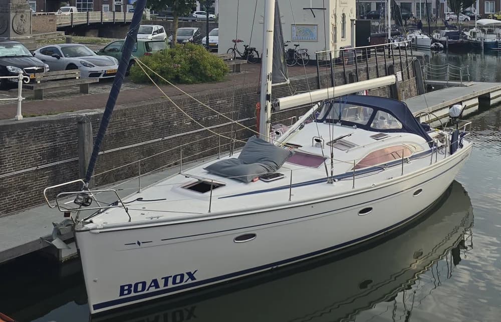 2008 Bavaria Vision 44