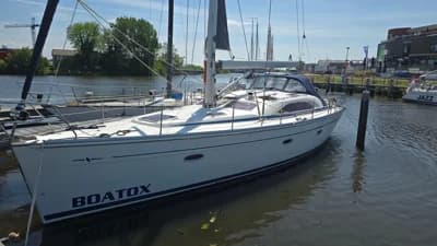 2008 Bavaria Vision 44 2