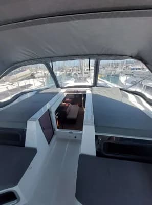 Bénéteau Oceanis 51.1 3