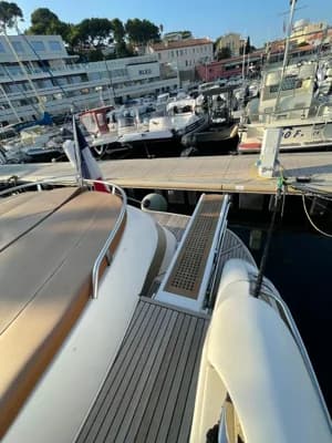 Prestige 50 S 4