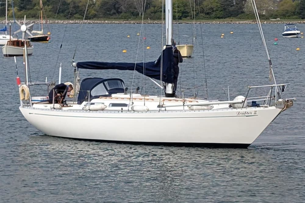 1990 Rustler 36