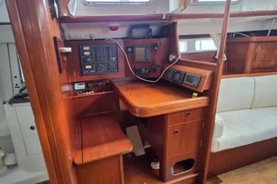 2002 Beneteau Oceanis Clipper 473 4