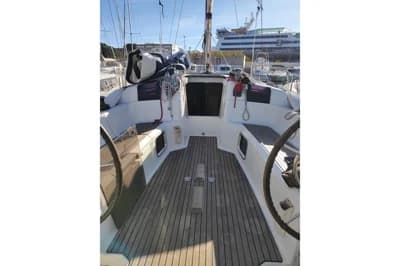 2012 Jeanneau Sun Odyssey 379 2