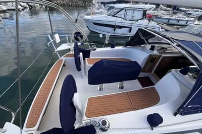 2020 Bavaria 34 2