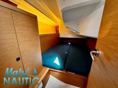 2023 Jeanneau Sun Odyssey 349 5