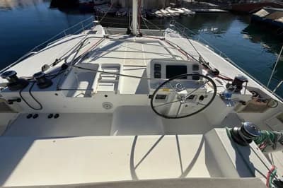 2013 Lagoon 450 5