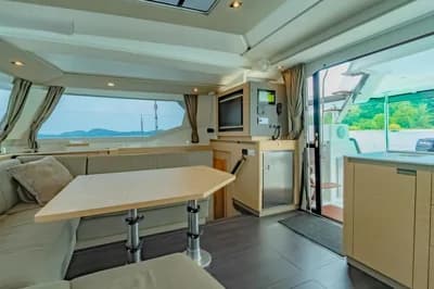 2025 Fountaine Pajot Tanna 47 3