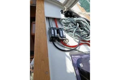 2017 Jeanneau Sun Odyssey 389 5