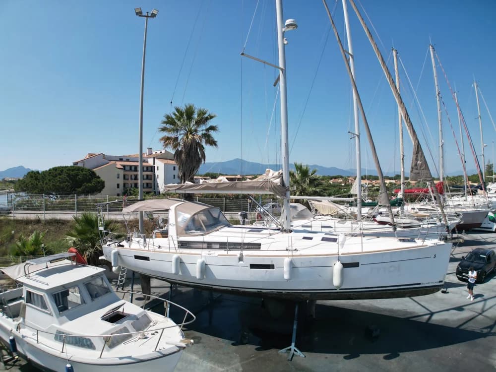 2013 Beneteau Oceanis 45