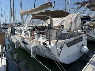 2013 Beneteau Oceanis 45 2