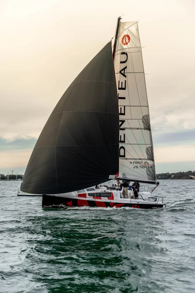 2026 Beneteau First 24