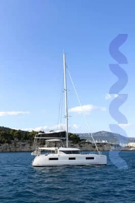 Lagoon 46 4