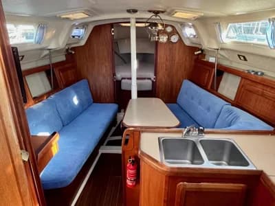 1991 Hunter 30 4