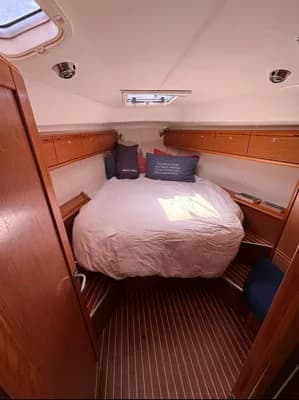 2011 Bavaria Cruiser 38 3