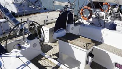 2007 Bavaria Cruiser 42 3