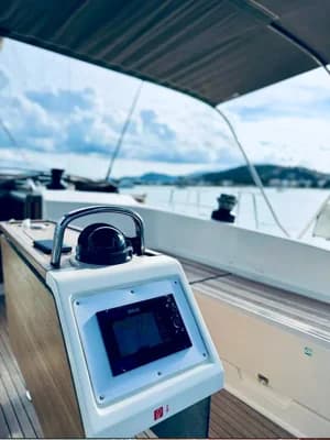 2019 Bavaria Cruiser 51 5