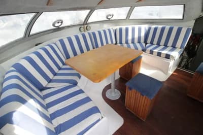 1988 Fountaine Pajot Maldives 32 3