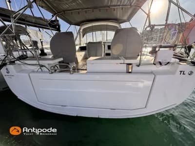 Bénéteau Oceanis 51.1 5