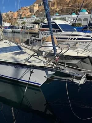 1983 Dufour 3800 2